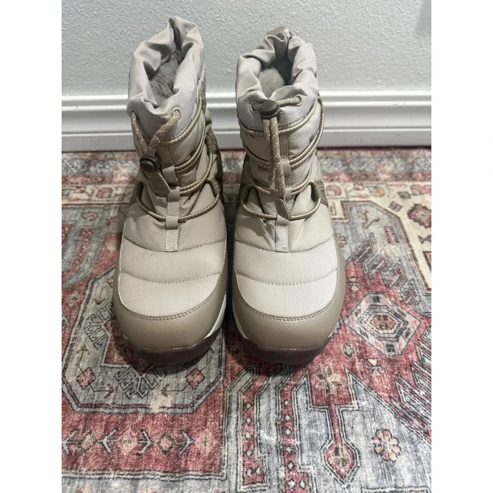 Lands End Womens 9D Insulated‎ Winter Boots Tan Beige Faux Fur Bungee 550705